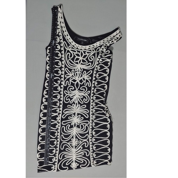 T&W Designs Womens Dress M Black White Embroidered Sleeveless Boho Shirt Casual - Picture 11 of 11